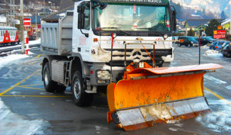 Camion de déblaiement des neiges TMR